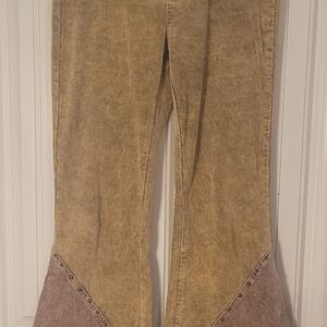 OLI & HALI Corduroy Flares w/Studded Detail + Contrast Patches, EUC, MED-So FUN!